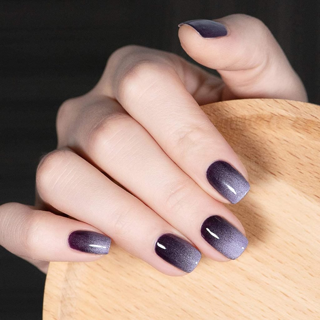 Noviembre Diseño Uñas para Otoño Invierno Morado misterioso