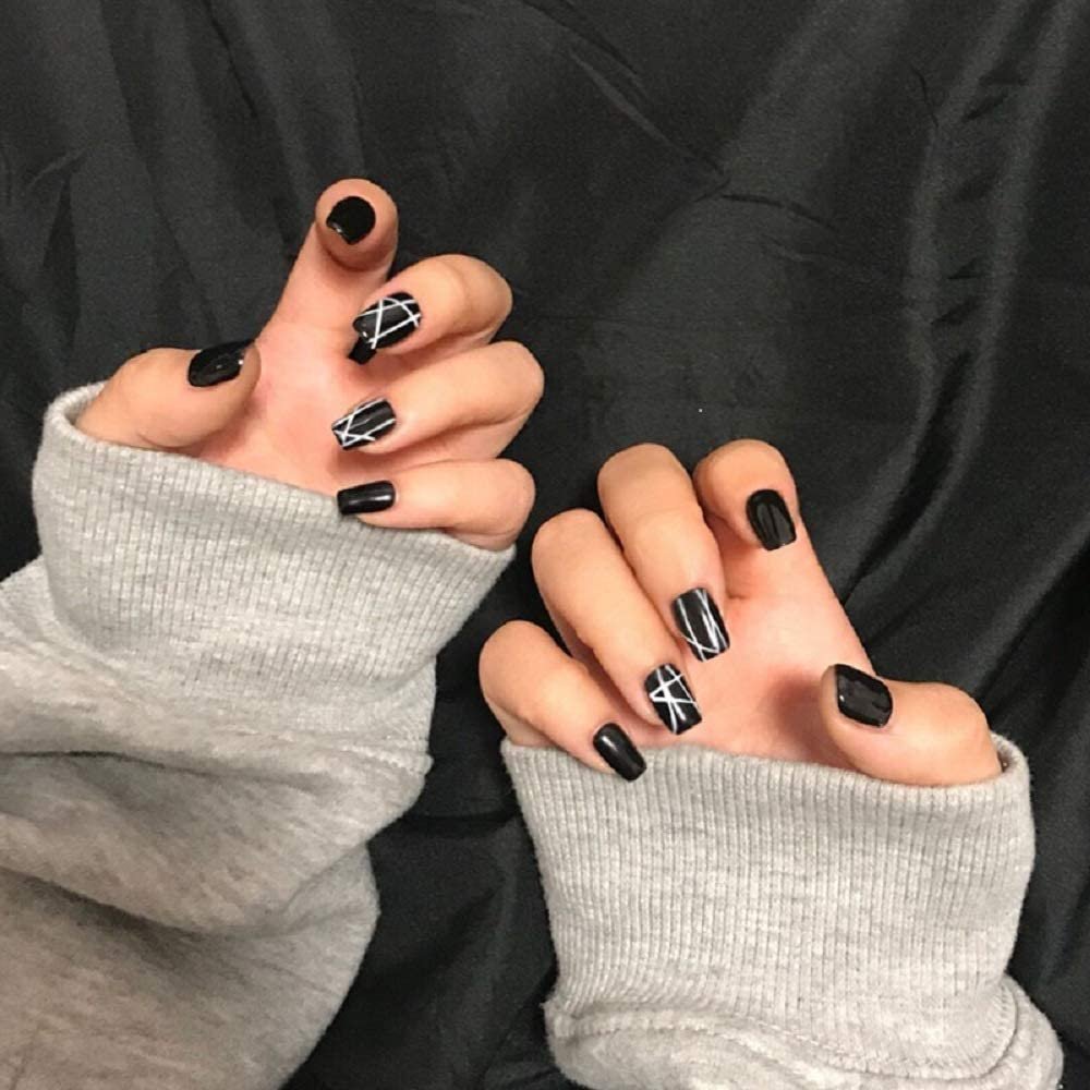 Uñas Postizas Halloween, Uñas Postizas Negras y Blancas para las Mujeres Niñas