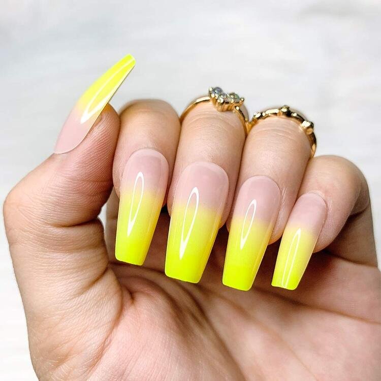 francés amarillo bailarina desnuda Ombre largo ataúd brillante uñas falsa