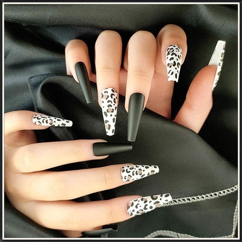 Uñas Negras Mate Largo Falsas Uñas Leopardo Cubierta Completa Falsa Para Mujeres y Niñas