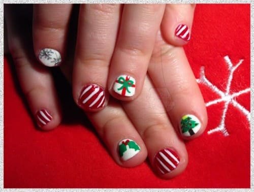 Imágenes De Uñas De Navidad Para Niñas de varios colores