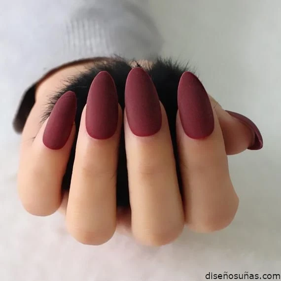 Uñas vino tinto elegantes modelos e imágenes